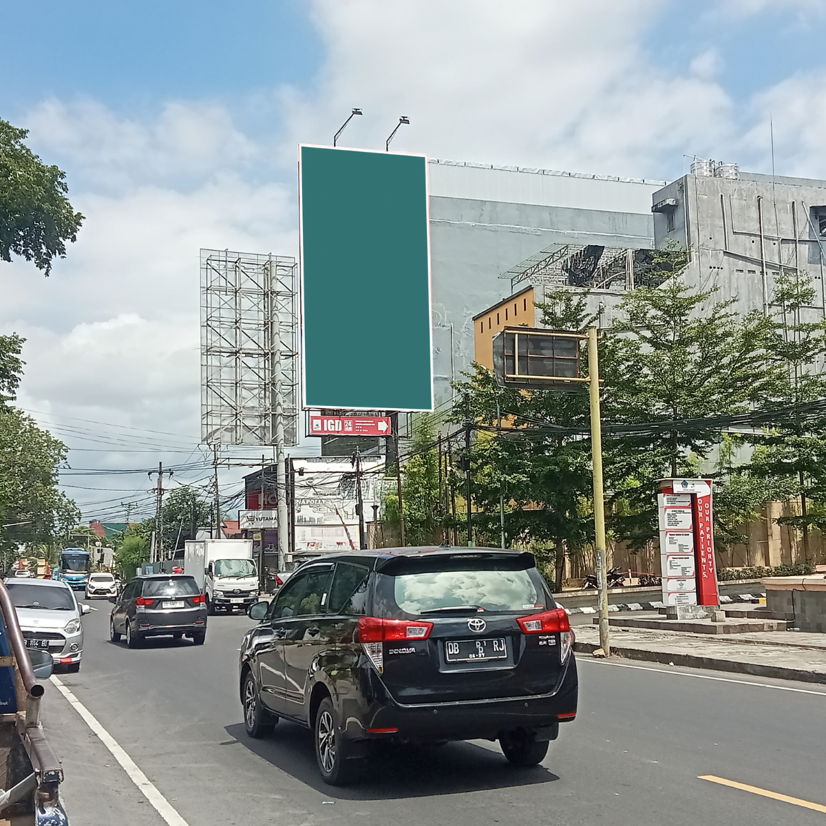 Samping RSUD ODSK Sario