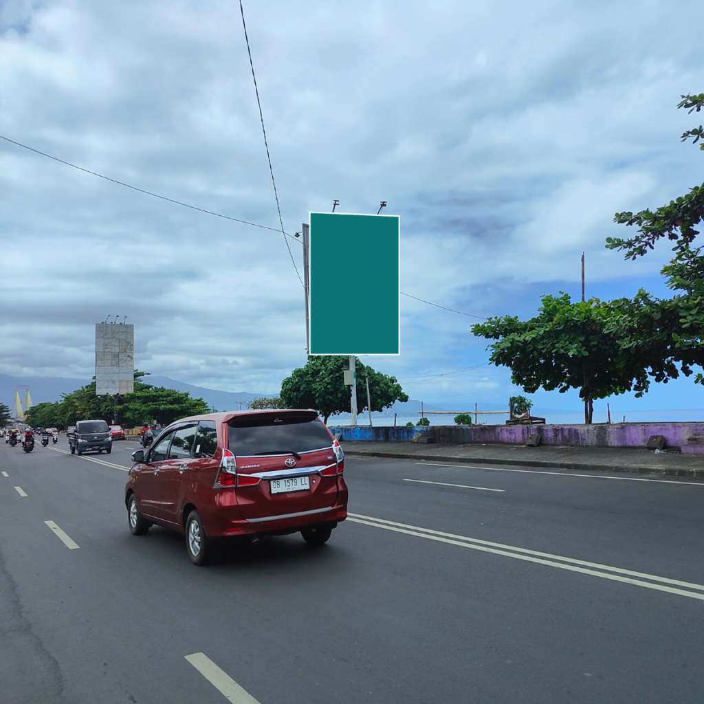 Sewa Baliho Anoa Advertising Manado. Jl. Boulevard II Depan Sambal Bakar Keraton (Ex. Warkop Kemang) - Tuminting