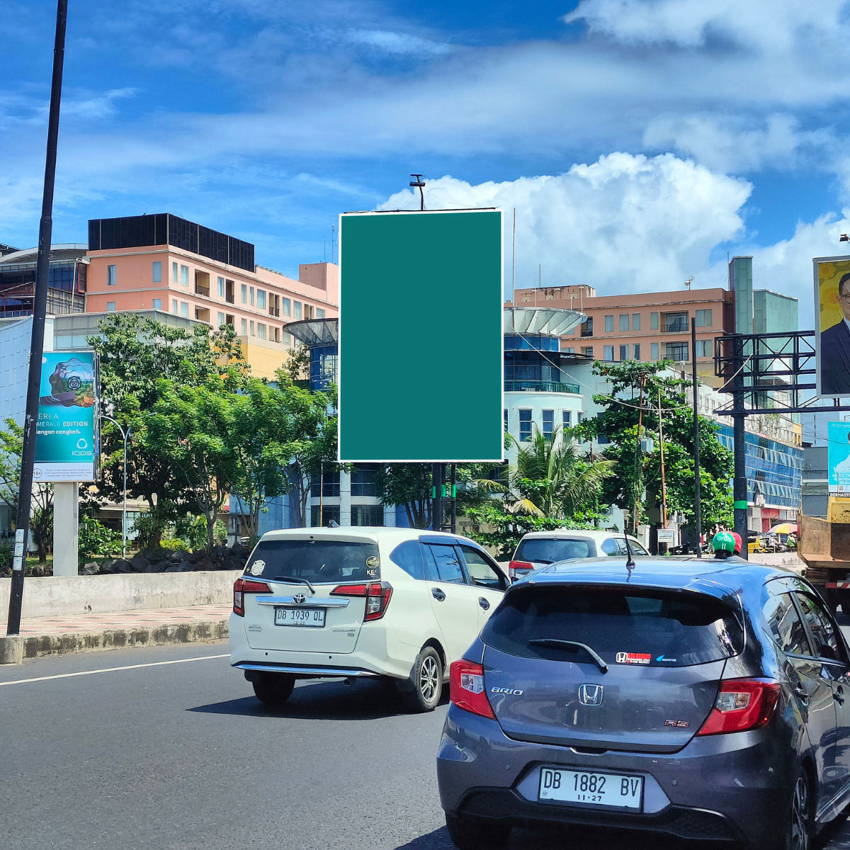 Pintu Masuk Kawasan Lion Hotel