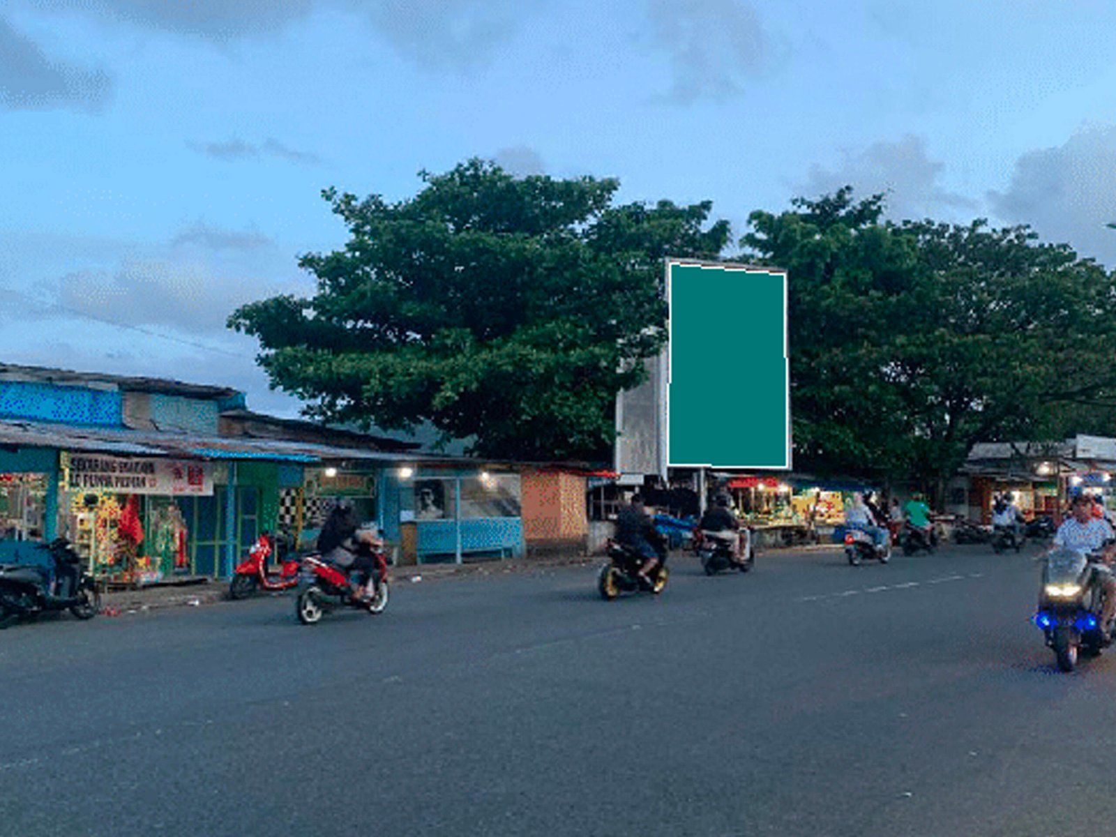 Dekat Pelabuhan Speedboat Kota Baru